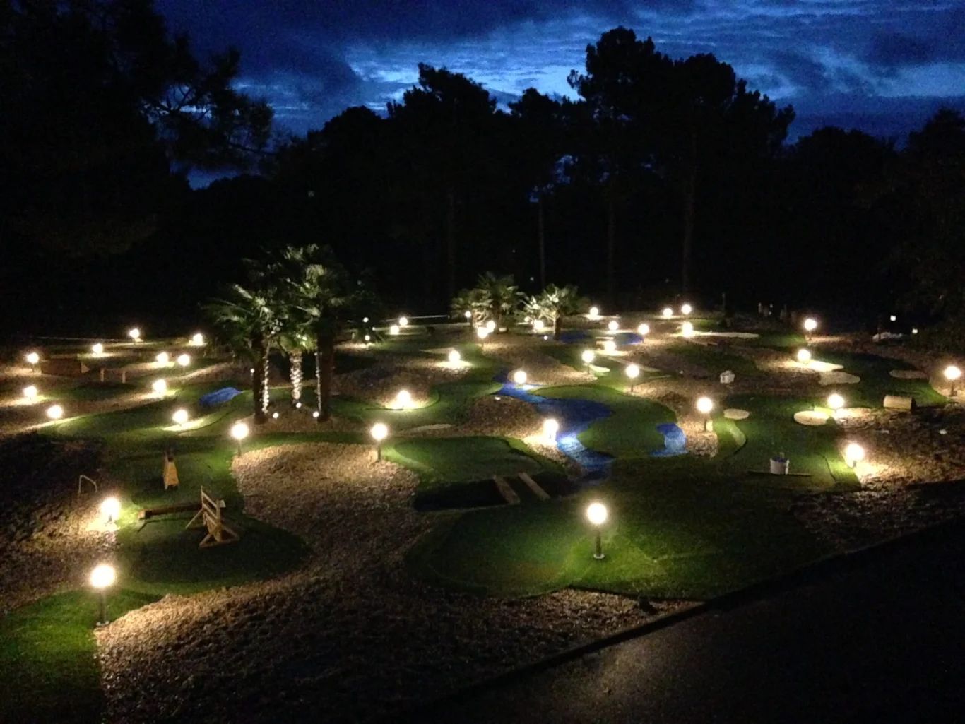 Night golf